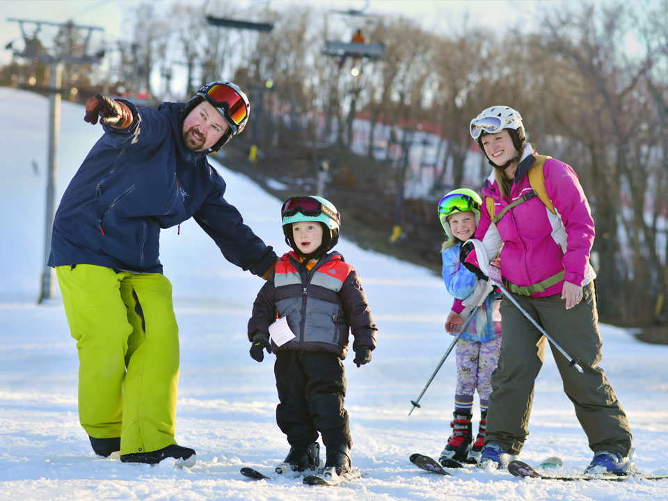 Family at Cascade Mountain Ski, Snowboard & Snow Tube